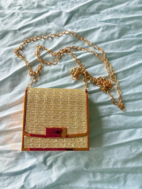 Linnsz Handbags - Gold Glitter Chain Crossbody small cosmetic Bag three tubes of lipstick included